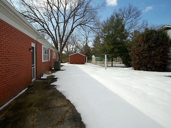 4th image of 200 Byford Dr