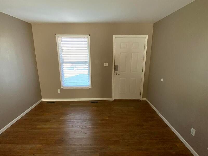 415 Station Xing Waterloo, IL Zillow