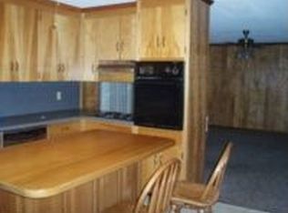 1020 3rd Ave NW, Conover, NC 28613