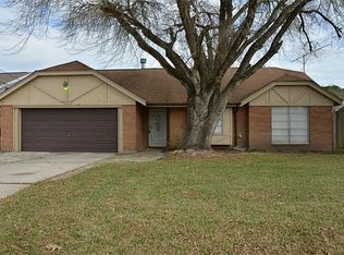 703 Duroux Rd, La Marque, TX 77568