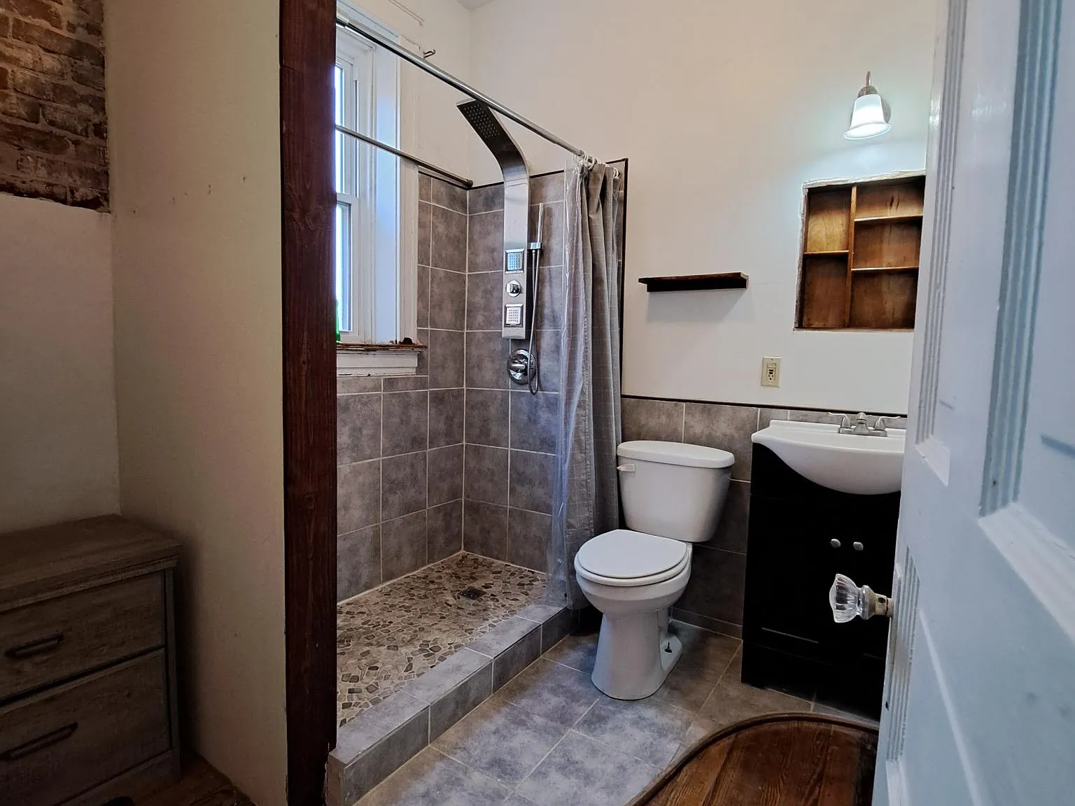 4440 Pennsylvania Ave — Photo 4