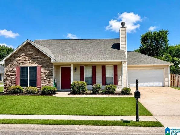 7701 Wyndham Cir, Helena, AL 35080