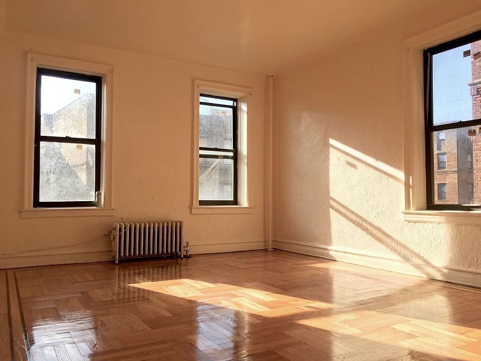 1st image of 57 Saint Pauls Pl #31