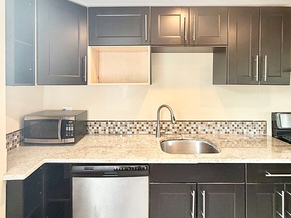 2nd image of 75 Whitney Ave #4C