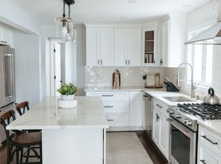 3 Anthony Ct #1, Newport, RI 02840