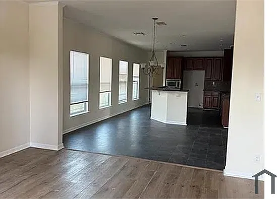 3 bed, 1560 sqft, $1,725 — Photo 4