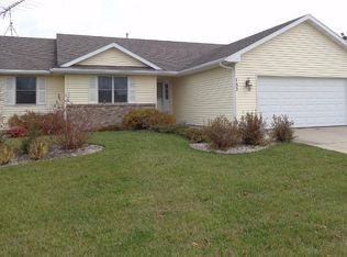 153 S Locust Ln, Whitewater, WI 53190