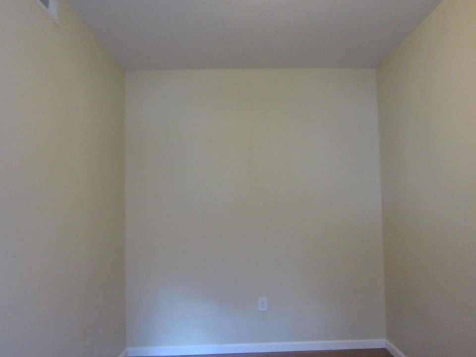 2nd image of 1727 McKean St #1B