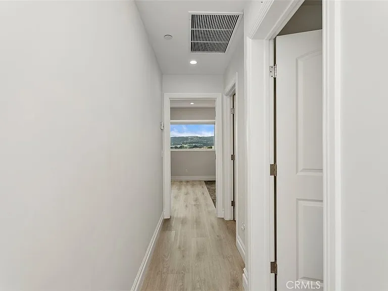 24065 Windward Dr — Photo 15