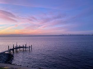 618 Bayside Dr, Stevensville, MD 21666
