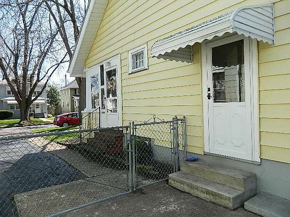 Nice doors, Nice Siding