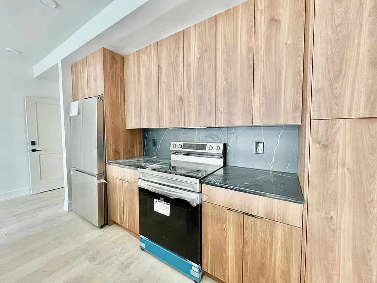 1801 N 2nd St #304 — Photo 2