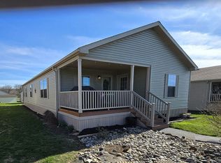 37 Emily Ln, New Holland, PA 17557