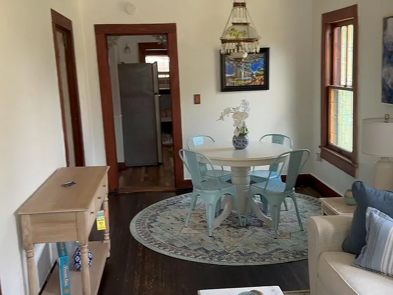 206 Broadmoor Ln — Photo 10