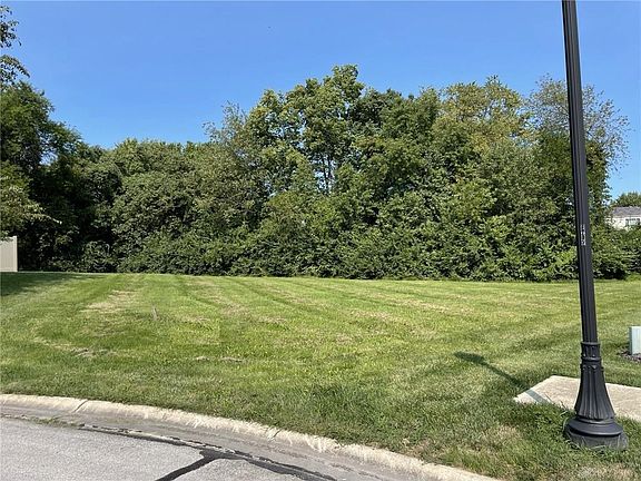 2nd image of 102 Hazel Hollow Ct