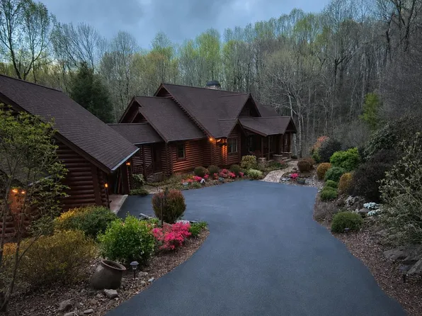 4 Morning Glory Way, Landrum, SC 29356
