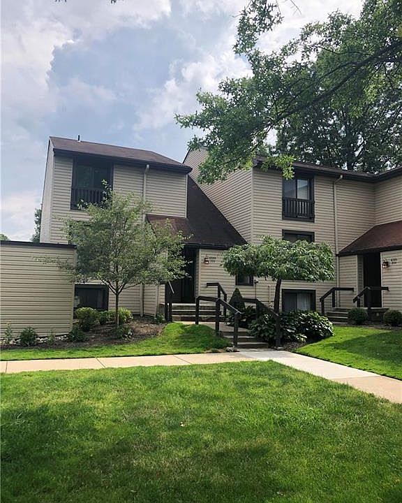 1st image of 6320 Greenwood Pkwy APT 104