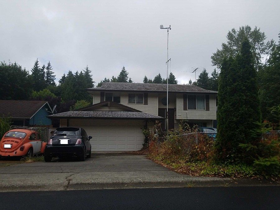 1st image of 8429 Hickory Pl NE