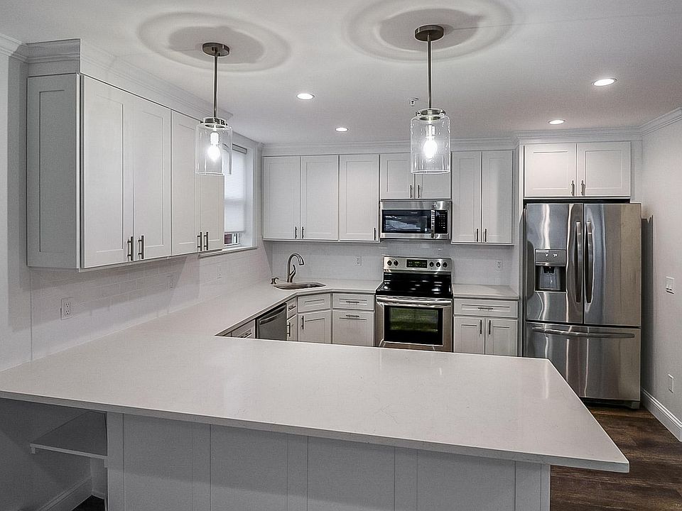 1st image of 103 Croton Ave #A