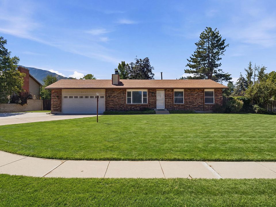 1st image of 854 E Sandy Gulch Pl S