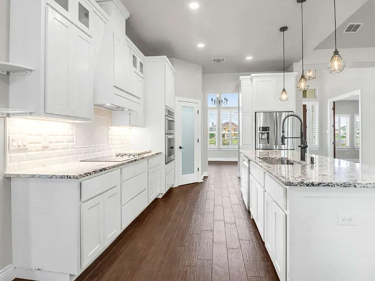 380 Abrego Lake Dr — Photo 12