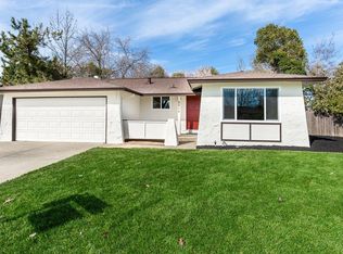 2724 Honeysuckle Way, Sacramento, CA 95826