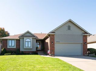 9719 W Bella Vis, Wichita, KS 67212