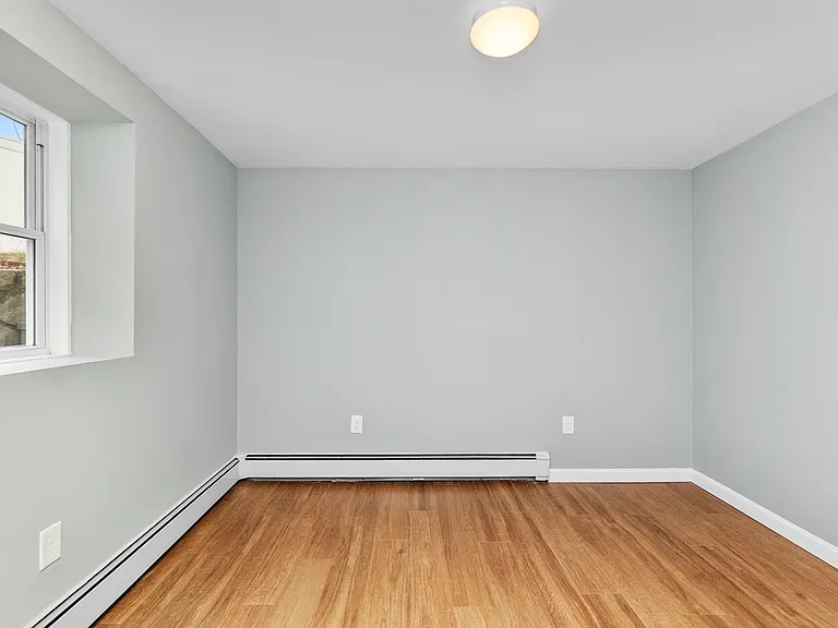 105 Bellingham Ave #1 — Photo 13