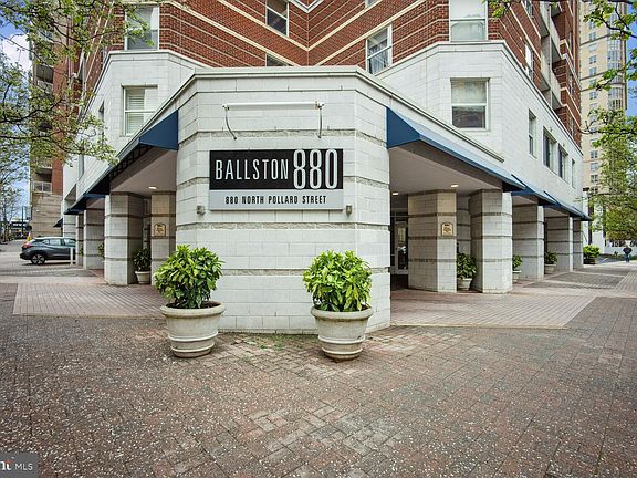 2nd image of 880 N Pollard St APT 723