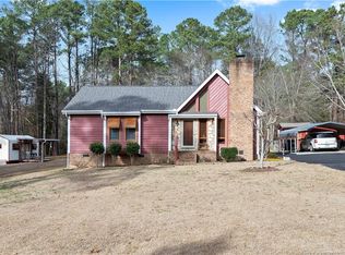 404 Westgate Cir, Angier, NC 27501