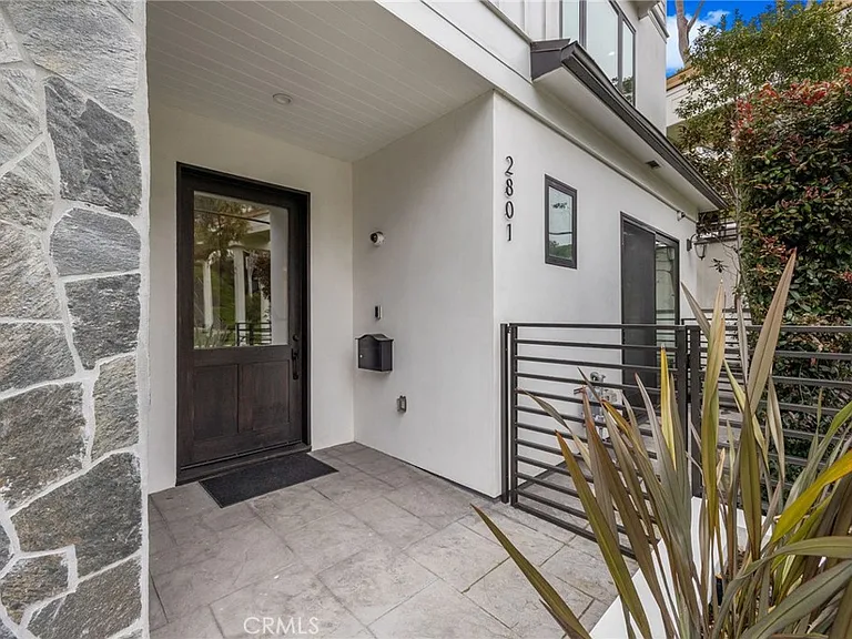 2801 Bayside Dr — Photo 6