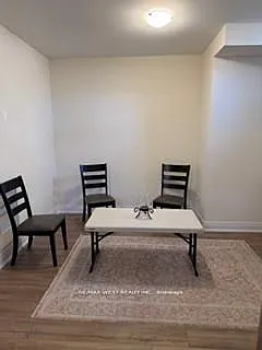 41 Schmeltzer Cres — Photo 5