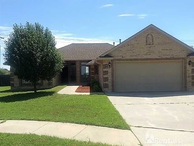 1st image of 15804 Vicki Dr