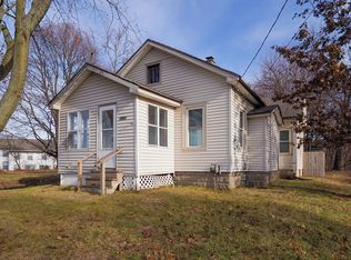 1901 S Drake Rd, Kalamazoo, MI 49006