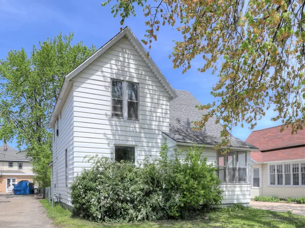 13 W 17th St, Holland, MI 49423