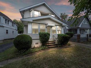 859 Greyton Rd, Cleveland Heights, OH 44112