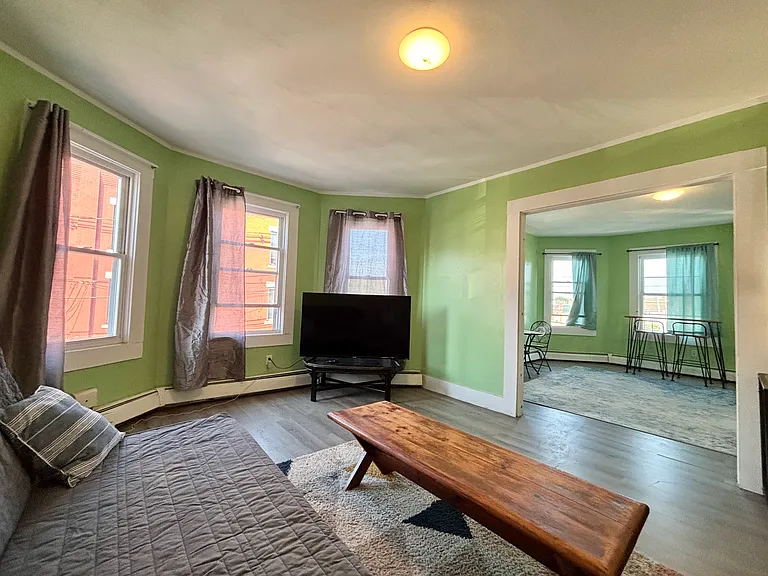 753 Cranston St #2 — Photo 12