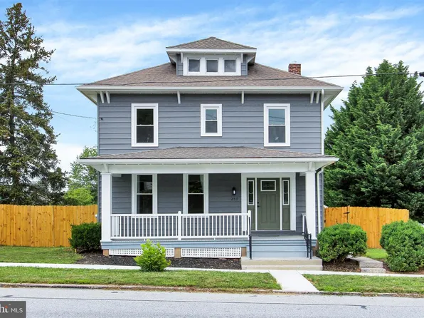 259 W King St, Abbottstown, PA 17301