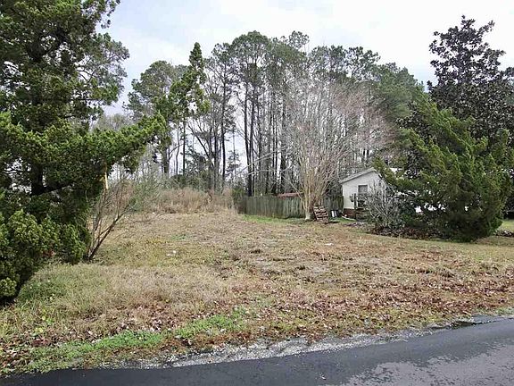 4th image of 9173 Baywood Cir
