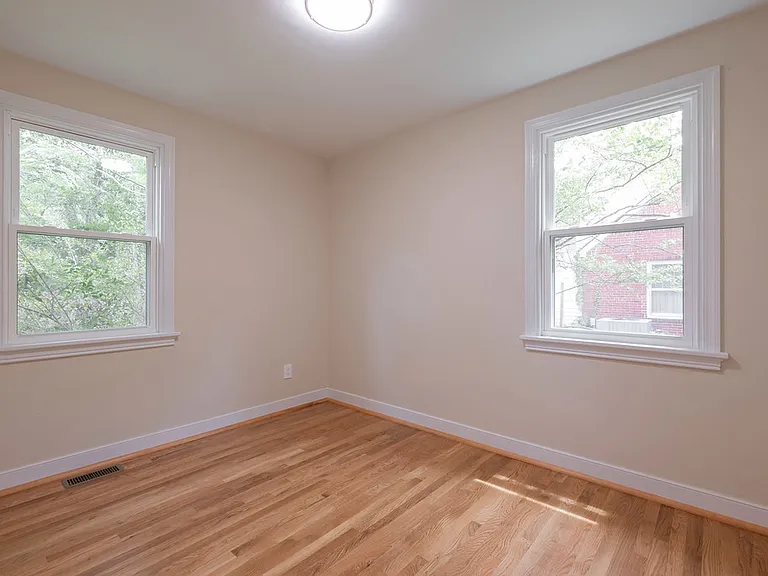1315 Santa Rosa Rd — Photo 19