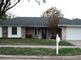 3801 Jim Robison Dr, Edmond, OK 73013