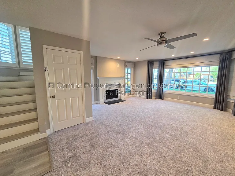 1728 Lake St — Photo 15