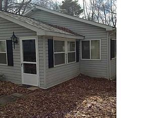 6802 Lakeshore Dr, Castile, NY 14427