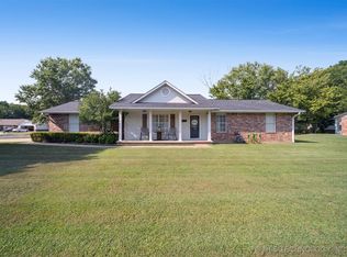 804 W 23rd Pl N, Claremore, OK 74017