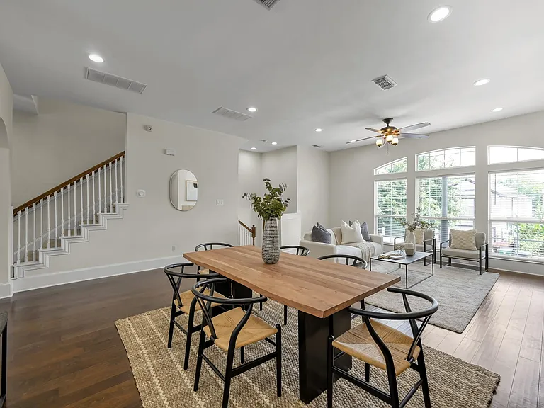 1701 Summer St — Photo 10