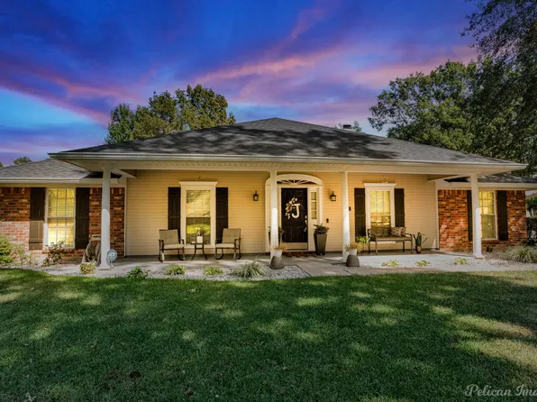 9905 Chase Island Dr, Shreveport, LA 71118