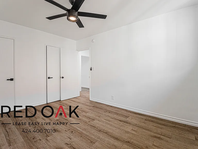 820 S Gramercy Pl #11 — Photo 18