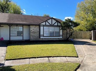 2210 Autumn Springs Ln, Spring, TX 77373