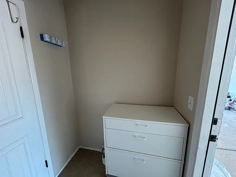 2933 W Muriel Dr — Photo 39
