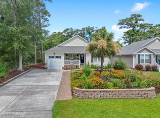 335 NE 42nd St, Oak Island, NC 28465